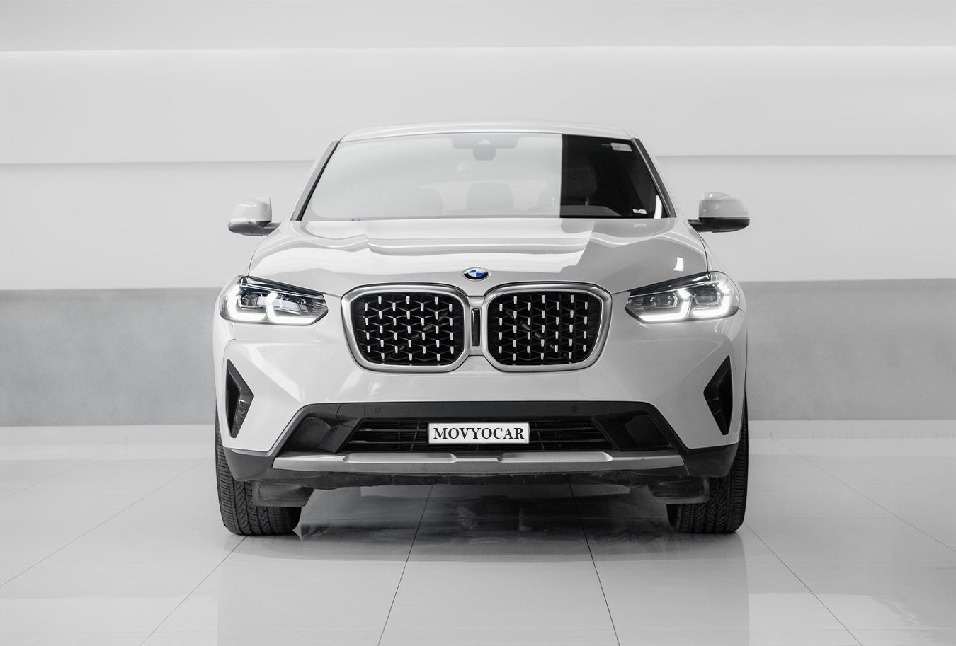 Movyocar Bmw X4 car rental in dubai