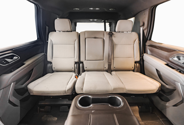 Movyocar Gmc Yukon car rental in dubai