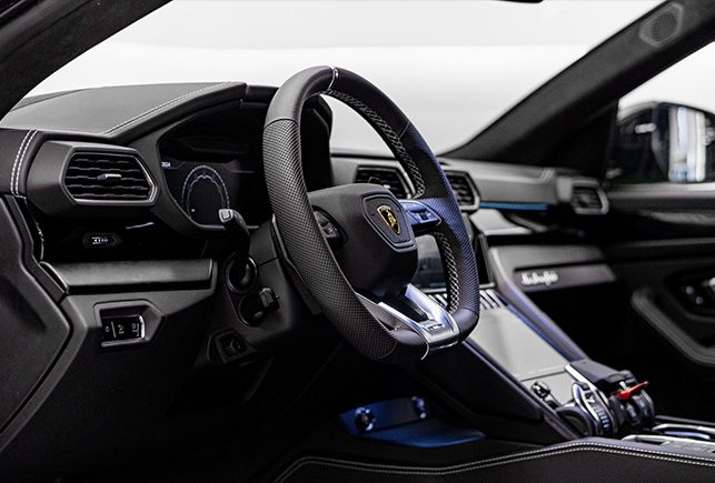 Movyocar Lamborghini Urus S car rental in dubai