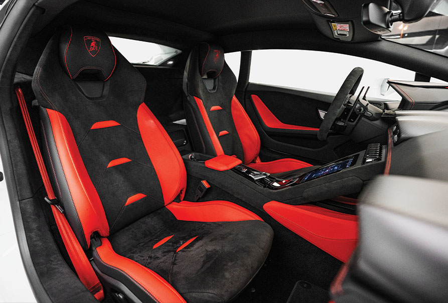 Movyocar Lamborghini Huracan Tecnica White car rental in dubai