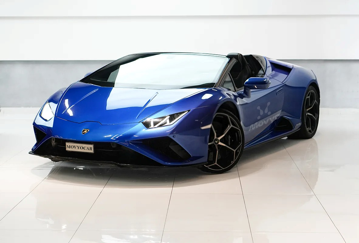 Movyocar Lamborghini Evo Spyder car rental in dubai