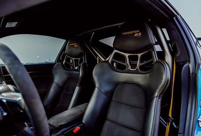 Movyocar Porsche Gt3 Rs Blue car rental in dubai