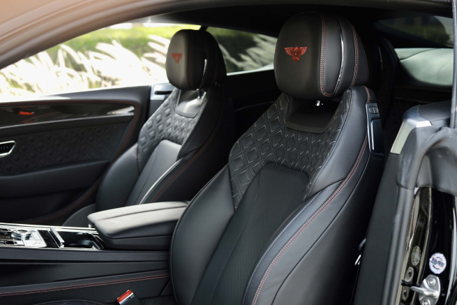 Movyocar Bentley Continental Gt Black car rental in dubai