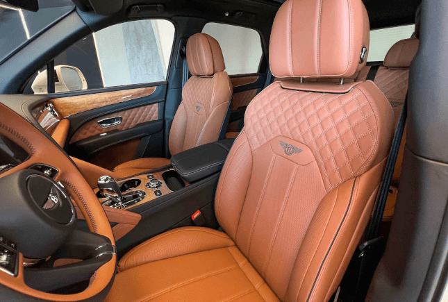 Movyocar Bentley Bentayga White car rental in dubai