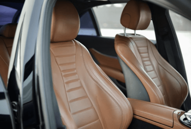 Movyocar Mercedes E Class Black car rental in dubai