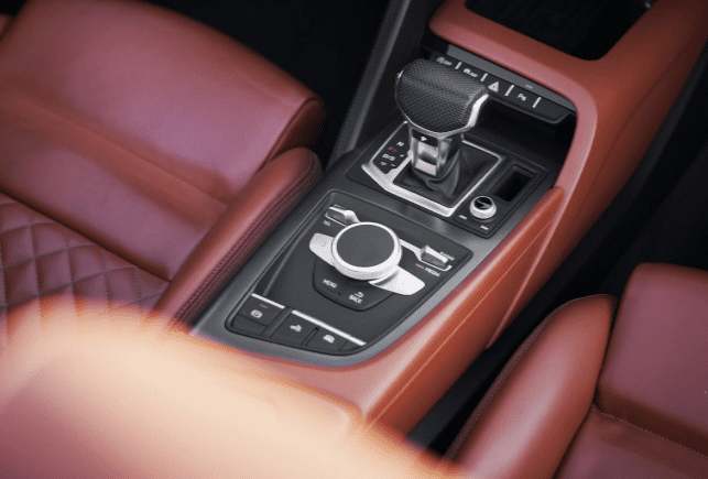 Movyocar Audi R8 V10 Spyder Gray car rental in dubai